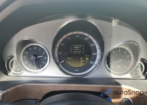 2012 Mercedes-Benz E 350 z USA, uszkodzony, nr VIN WDDHF5KB8CA612920